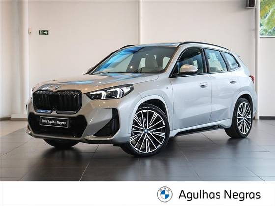 BMW iX1 ELÉTRICO XDRIVE30 M SPORT BMW iX1 ELÉTRICO XDRIVE30 M SPORT